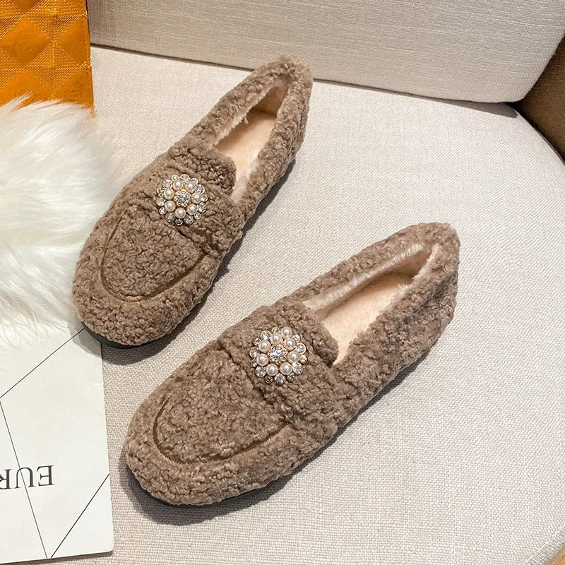 Dana Fur Moccasin