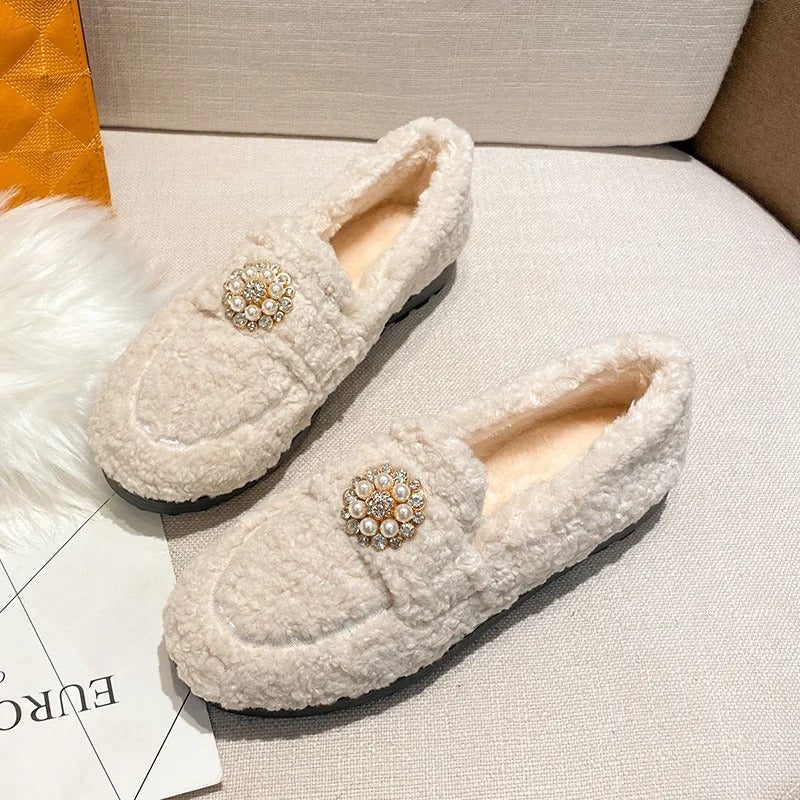 Dana Fur Moccasin